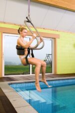 Grúa de piscina desde el techo discapacitados